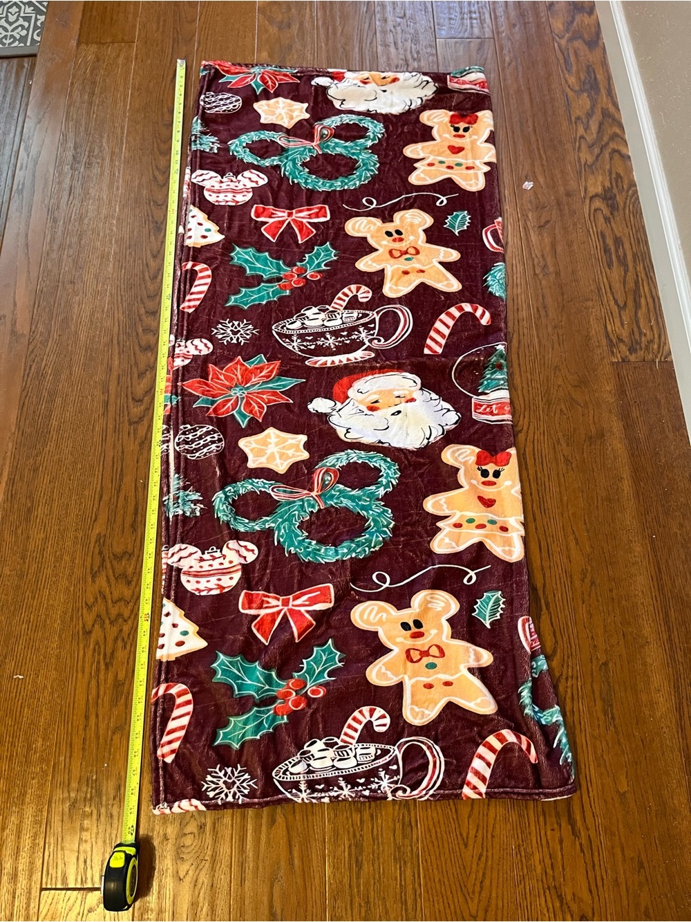 Super‎ Soft Burgundy Holiday Christmas Throw Blanket with Santa & Gingerbread